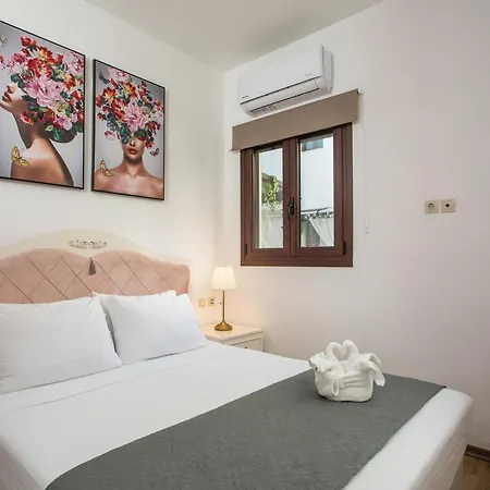 Bliss Luxury Lindos (Rhodes)