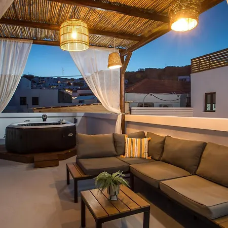 Bliss Luxury Apartment *